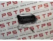 Зовнішня ручка передня права б/в Tesla Model S, 1007372-01-M;